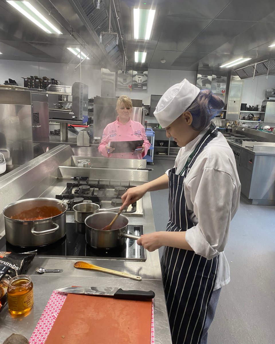 Some impressive dishes are being created in the kitchen today! Not long until we announce who has made it  to the grand final in June!

#SeafoodChef23