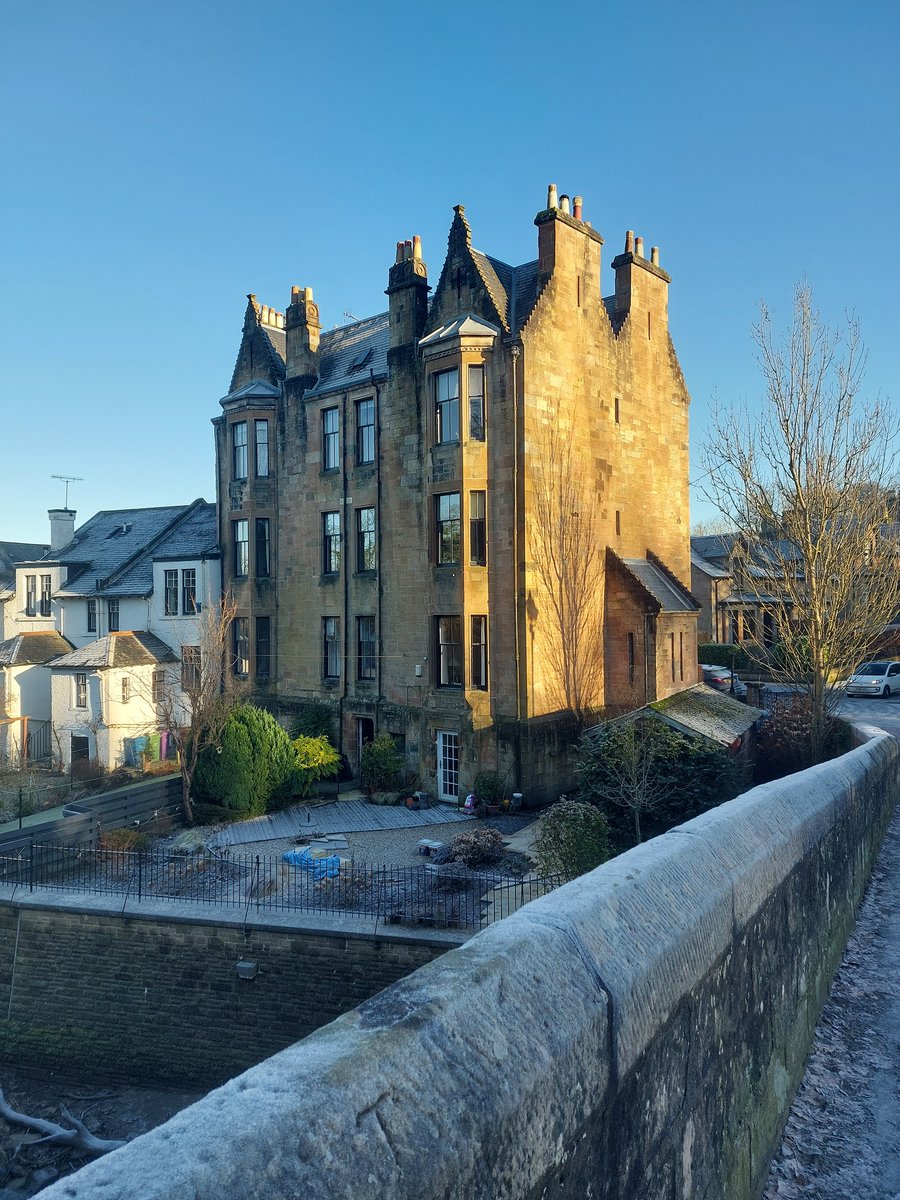 SGHETorg's tweet photo. 📣#CathcartHeritageTrail Saturday 1st July ~ discover the stories and evolution of Cathcart, from medieval times, through  Mary Queen of Scots tumultuous reign to its industrial height and rich artistic &amp; architectural legacy today... Book now 👉 https://t.co/phOp4FUkeE https://t.co/OJ2Of9fly1