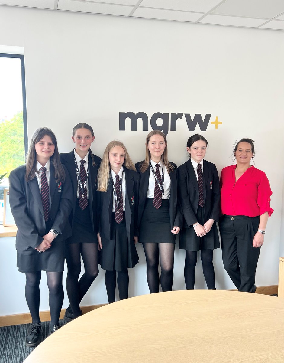 It was a pleasure to welcome the profit winning #bigchallenge team from <a href="/forgevalley/">forgevalley</a> school into <a href="/MGRW/">Tweetz</a>+ HQ.

We're proud to be part of the #SeeItBeItSheff campaign and we look forward to supporting the 2024 challenge !
#SeeItBeItSheff #educationmatters #sheffieldissuper