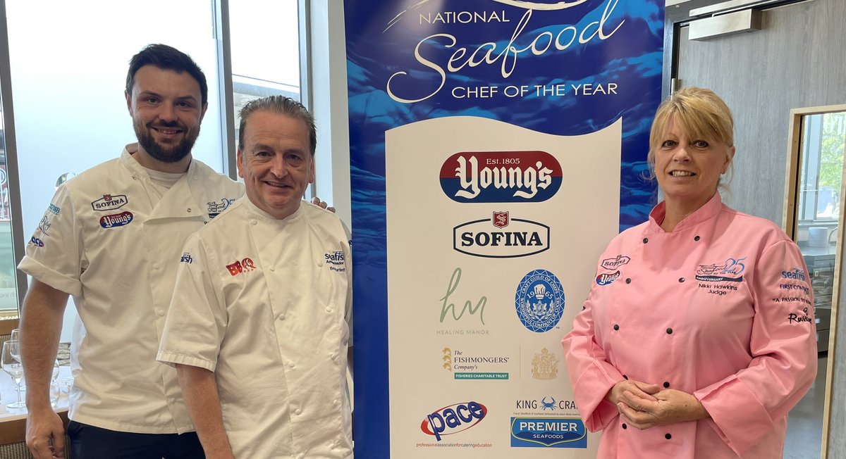 bbqben1's tweet photo. Top judges today at the National Seafood Chef heat at Sunderland College @UkSeafood @ColmansTemple @sunderlandcol @NorthlandColl @GrimsbyFMA @kendalcollege @sunderlandcol #Middlesbroughcollege https://t.co/v7EaMMibzo