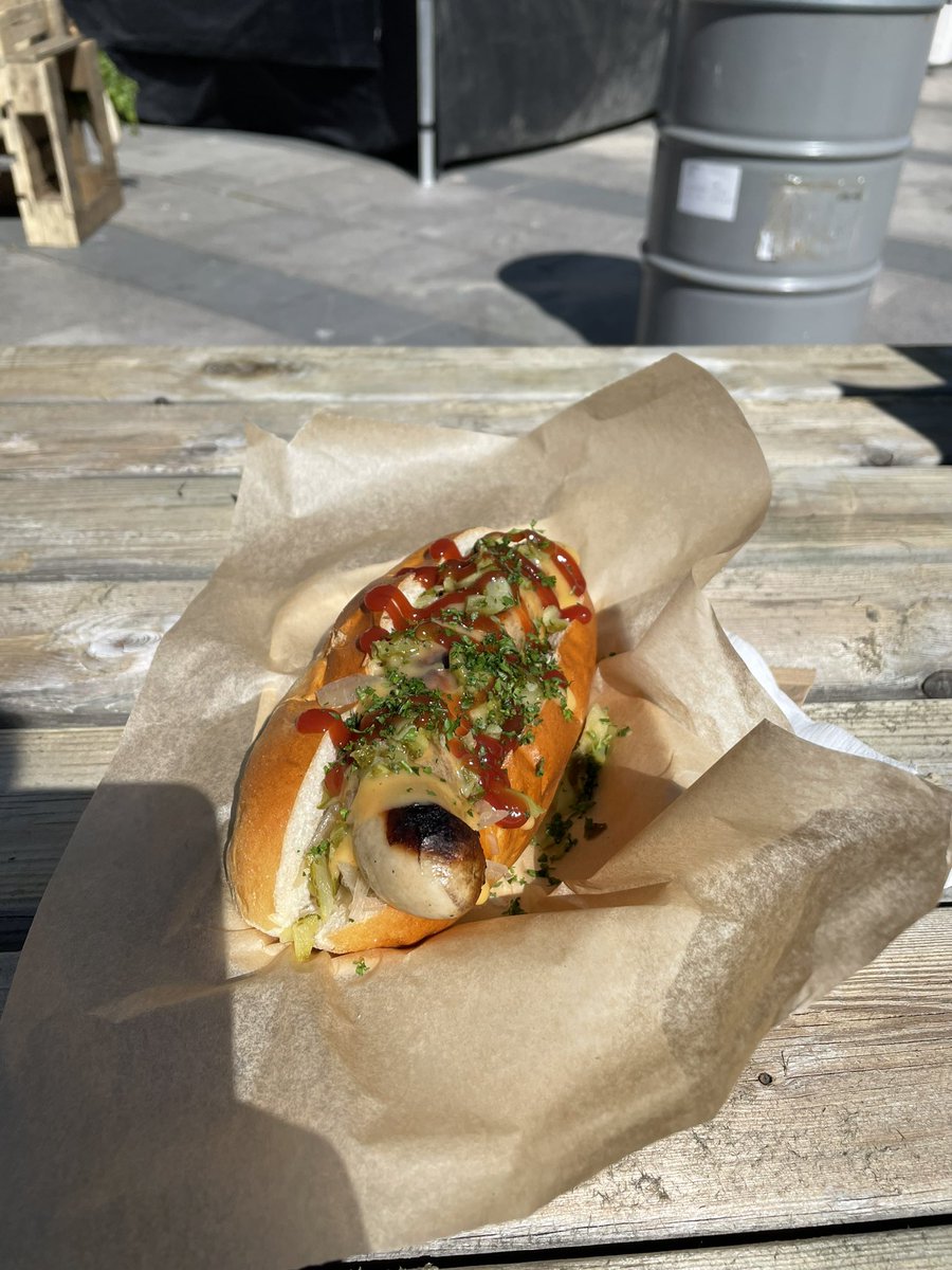 Great morning <a href="/FlavourFestSW/">Flavour Fest</a> . Brunch came from the team on the @cityplym PL1 stand. I did well, no spills on my white shirt #flavourfest #plymouth