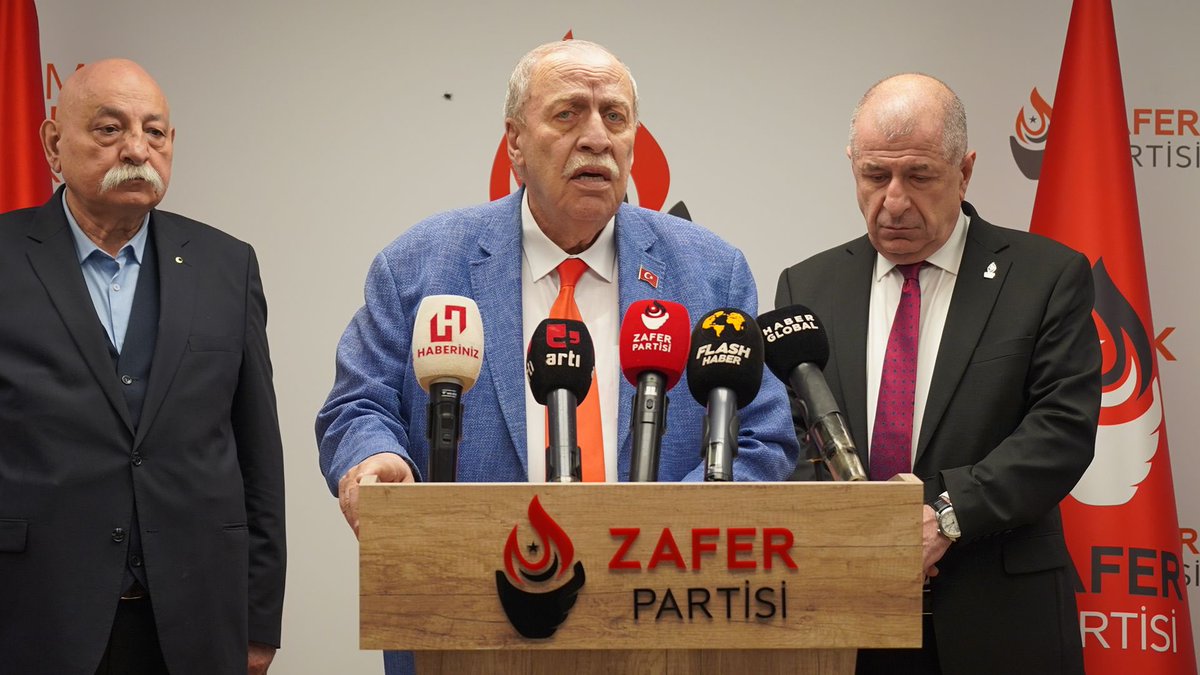 ajans_muhbir's tweet photo. 💥 Milliyetçiler Dayanışma Platformu, Zafer Partisi’nde Kılıçdaroğlu’na destek kararı açıkladı.

Salih Dilek gibi ülkücü camianın önde gelen isimlerin bulunduğu platformun açıklamasında, 64 ilde tarafsız kalmayı düşünen milliyetçilerin Kılıçdaroğlu için ikna edildiği söylendi. https://t.co/hyySreF6iP