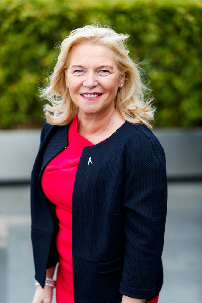 Dundalk Stadium (@dundalkstadium) on Twitter photo We are delighted to announce that Linda Keating; <a href="/MarieKeating/">Marie Keating Foundation</a> will be a guest speaker at the pre Ladies Day event on Sat 10th June in <a href="/FairwaysHotel_/">Fairways Hotel Dundalk</a>
Book your tickets dundalkstadium.com/booktickets
€10 from every ticket goes directly to Breast Cancer Awareness via <a href="/100kin30days/">100kin30days</a>. We are delighted to announce that Linda Keating; <a href="/MarieKeating/">Marie Keating Foundation</a> will be a guest speaker at the pre Ladies Day event on Sat 10th June in <a href="/FairwaysHotel_/">Fairways Hotel Dundalk</a>
Book your tickets dundalkstadium.com/booktickets
€10 from every ticket goes directly to Breast Cancer Awareness via <a href="/100kin30days/">100kin30days</a>.
