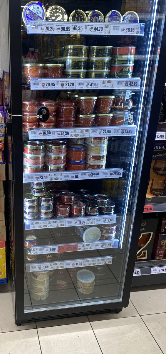 Master ® tweet media