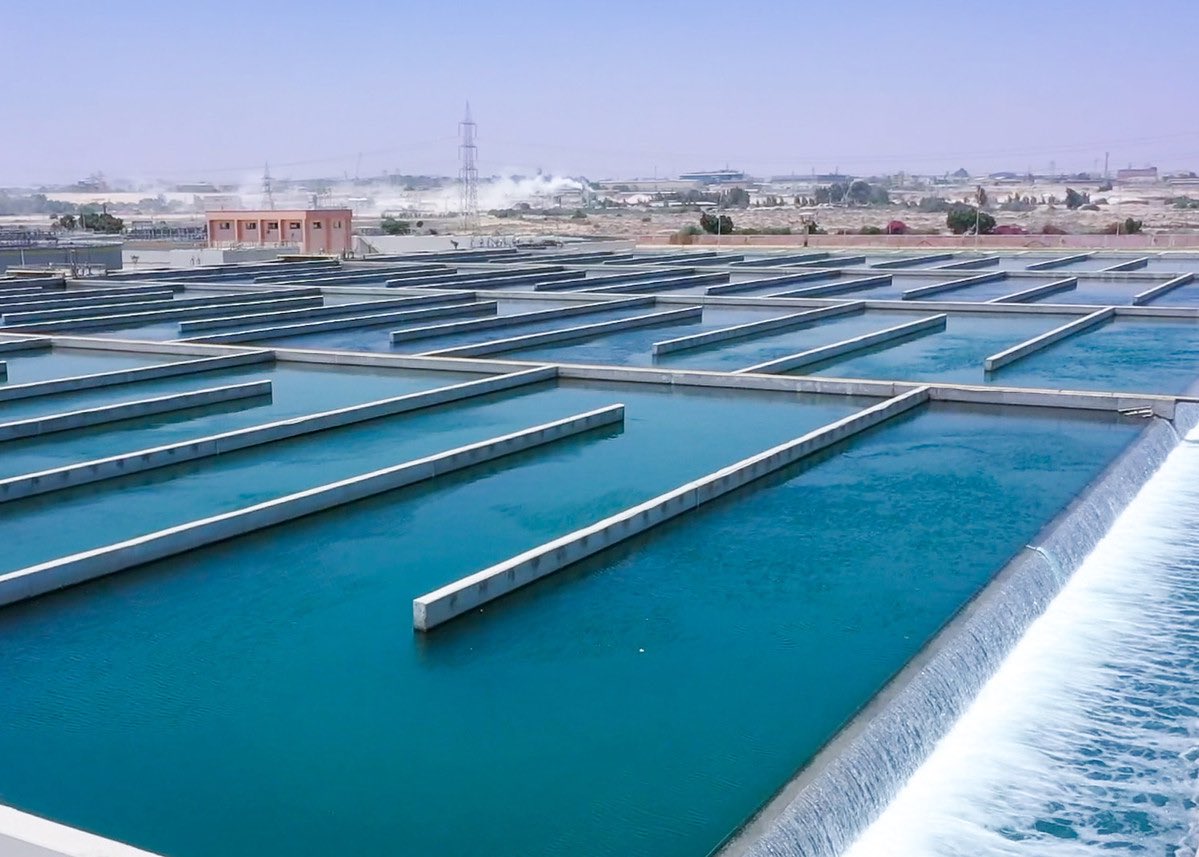 UlrichJvV's tweet image. Egypt’s Abu Rawash Water Treatment Plant, a model of sustainable development, is the country&apos;s second-largest plant and among the world’s top 10. The @AfDB_Group -supported facility treats 1.6 million cubic meters of waste water per day: bit.ly/3ZFVjx2 #AfDBAM2023