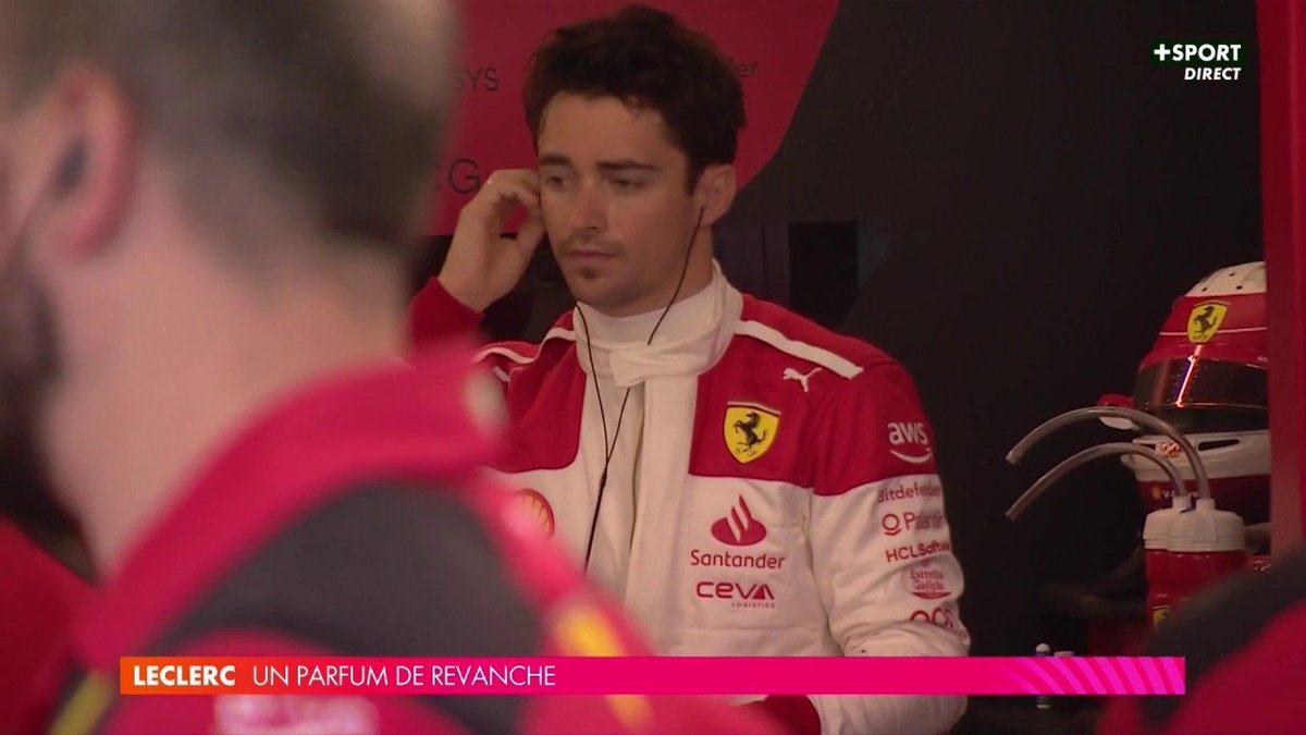 TearOffFR's tweet image. Charles Leclerc porte une combinaison spéciale pour son Grand Prix à domicile ! ❤️🤍

(📸 @CanalplusF1)

#F1 #MonacoGP 🇲🇨