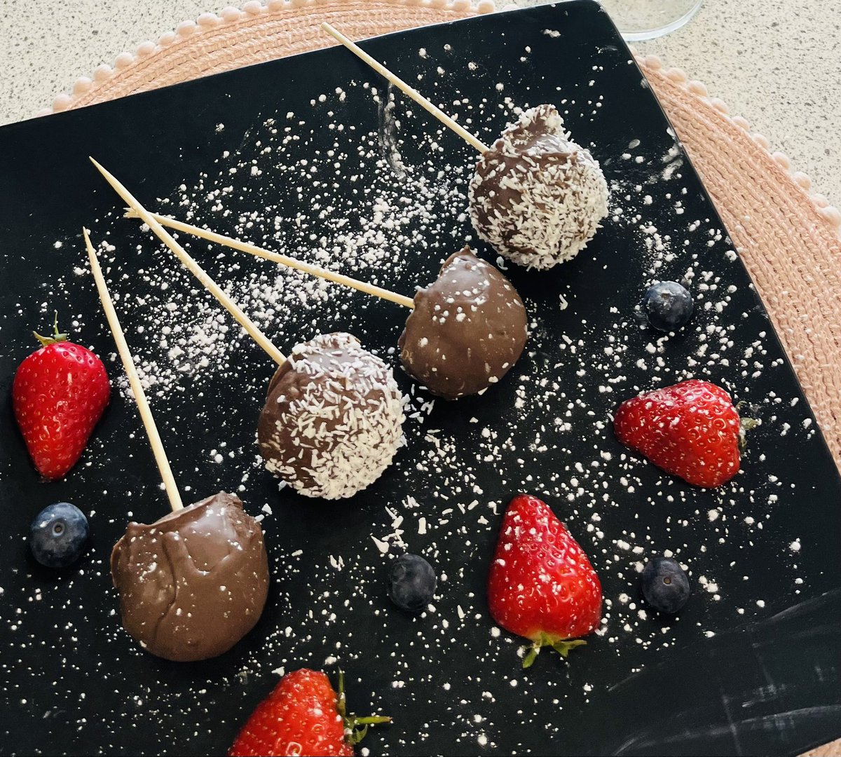 Well done to all the S3 pupils who took part in our Hamlyns competition. They created new oat recipes to feature on Hamlyns website. The winning dish was Fruity Oat Pops! 👏 Thank you @hamlynsoats for supplying oats and for coming in to judge! ✨