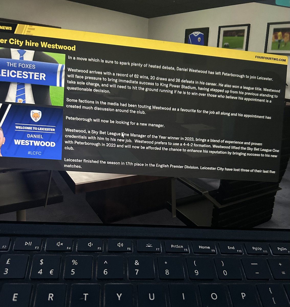 27_DrW's tweet photo. Just want to thank @theposh for the past 2 seasons.
League 1 title ๐and 10th place finish (highest in clubs history) has lead me to manage @LCFC in the prem
Up the foxes ๐ฆ
PS fuck the rams @Cornsyy #FM23 #networkgame https://t.co/VeV4HcxFV3