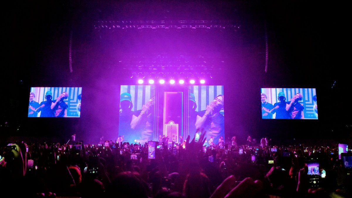 kory_C8's tweet photo. @JacksonWang852 gracias por darme el mejor concierto de mi vida!!
Love you♥️
#MAGICMANWorldTourinMexico 
#MAGICMANWorldTour 
#JacksonWangWorldTour
#JacksonWang https://t.co/sZO62eG2j1