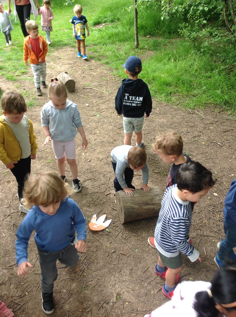 Nursery went on a dinosaur number hunt.   At the end of the trail they found something very special. A dinosaur egg! What will happen next?