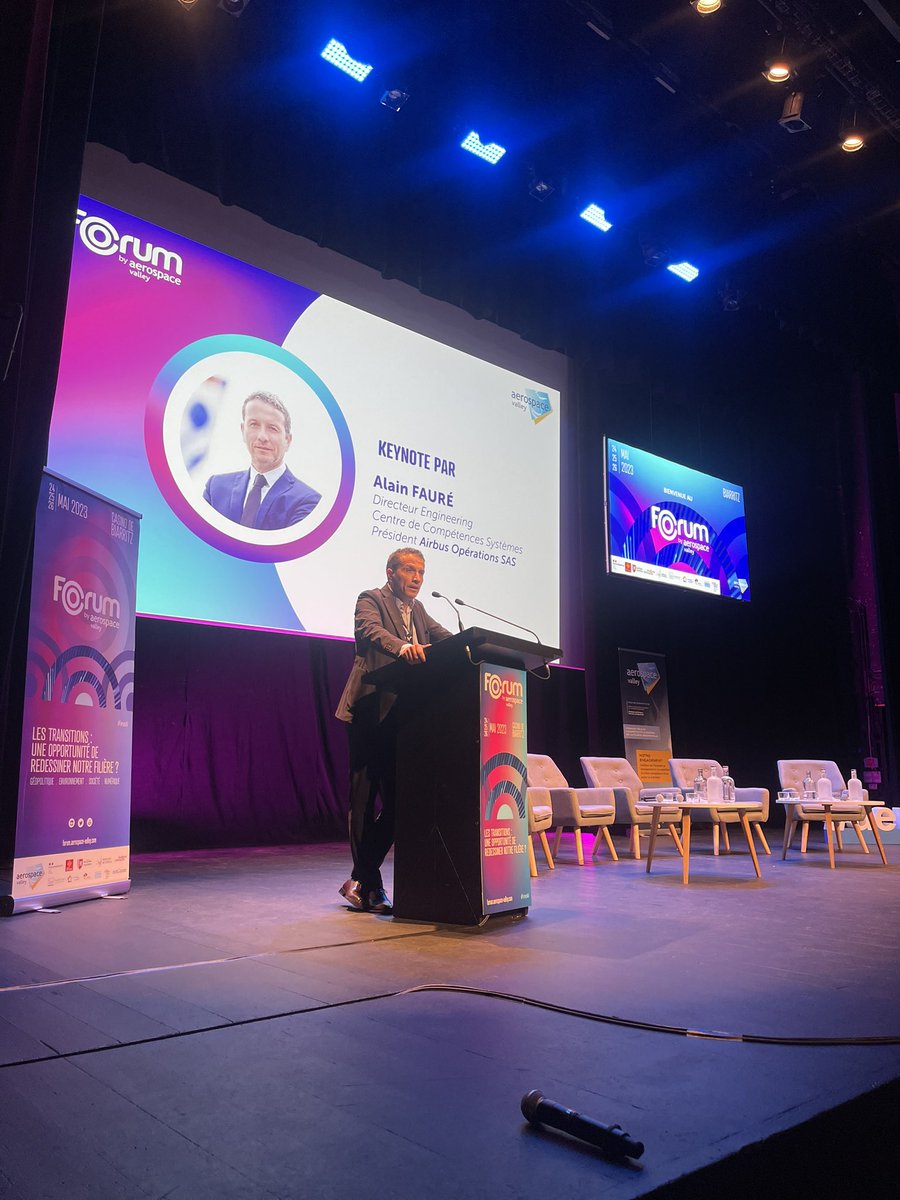 AerospaceValley's tweet photo. [ #ForumAV ] Un grand merci également à Alain Fauré, President d’@airbus Opérations SAS pour son éclairage avant la clôture de l’événement. 

#aeronautique #innovation https://t.co/CTktCfXuEz