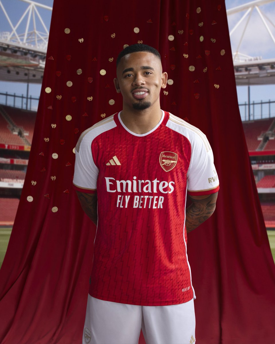 vcanedo's tweet photo. Uma nota pra nova camisa do Arsenal?

Aqui é 10/10 tranquilamente. https://t.co/p0hFHvakH5