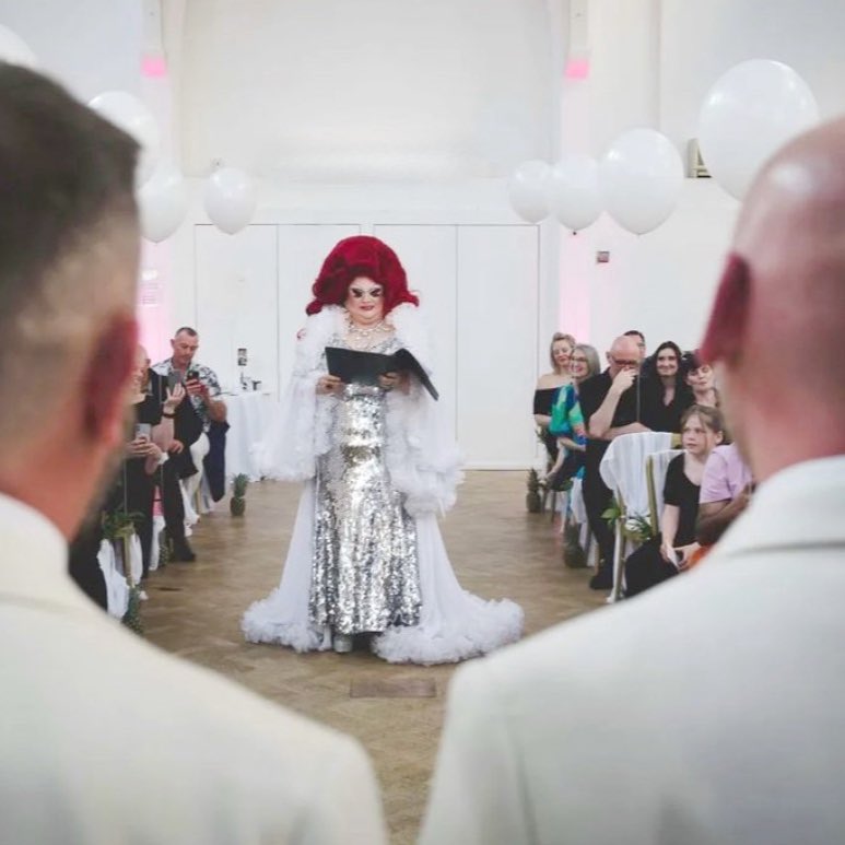 Drag Queen Wedding Celebrant #DragYouUpTheAisle ™️ Ceremony with @Maria.Hurtz UK’s first certified Drag Queen Wedding Celebrant. 📸 NickBrightmanphotogrphy