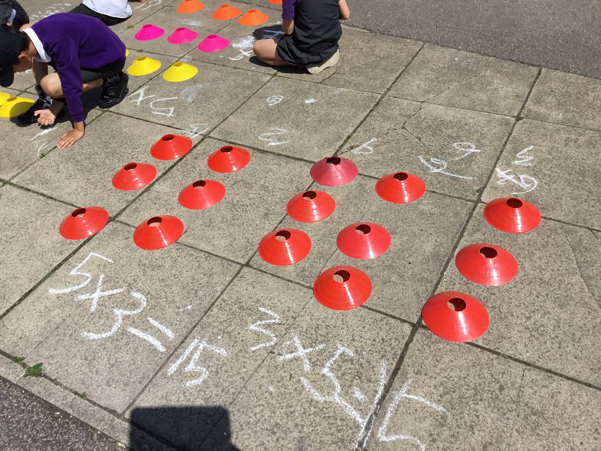TadPrimaryAcad's tweet photo. Team Jupiter made number tracks counting forwards and backwards in 2s, 5s and 10s. The Y2s practised their multiplication skills using comes to make arrays.
#TadcasterMaths #learninginthesunshine https://t.co/8XQ8M0IdK6