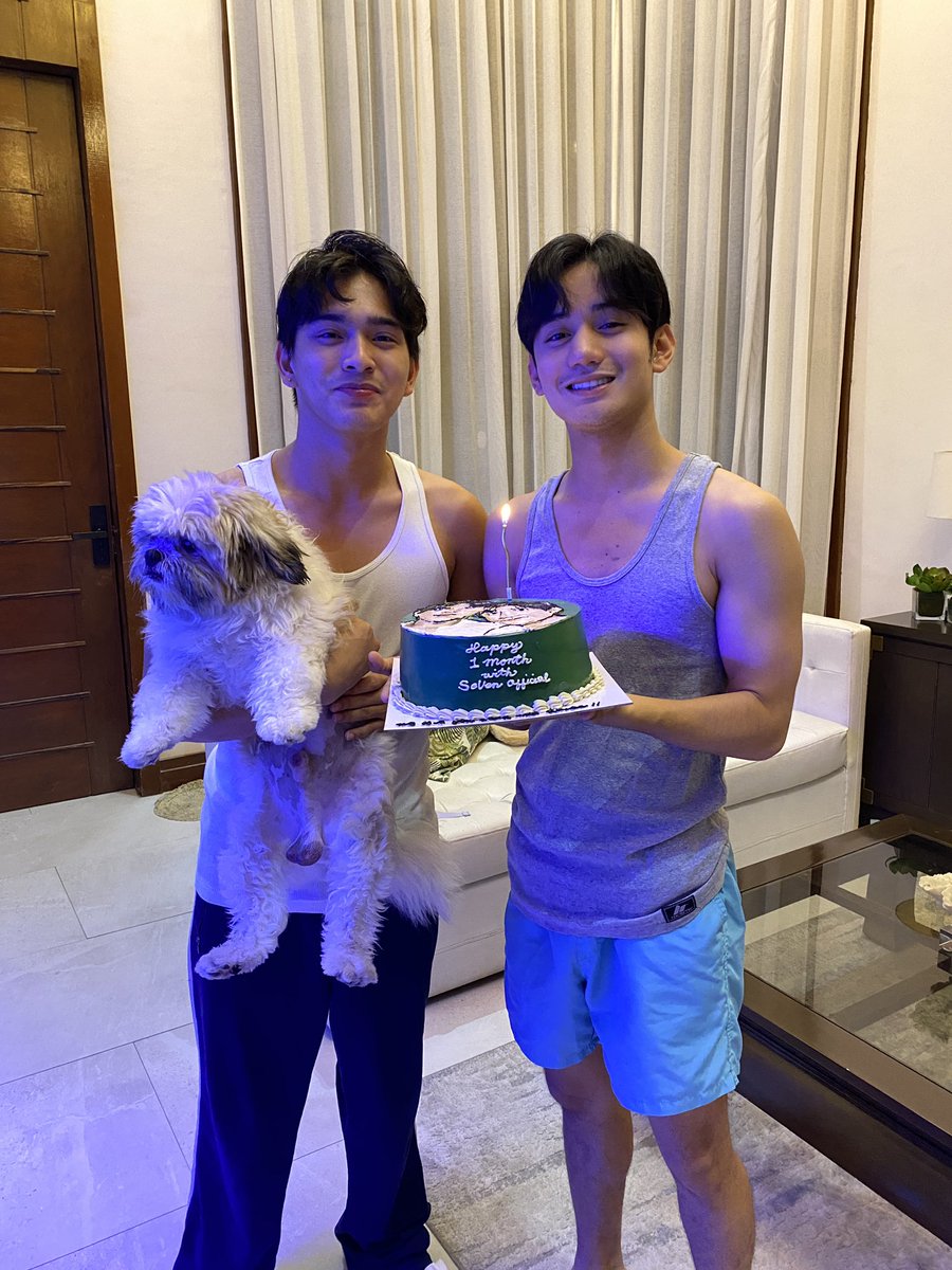 _sevenofficial's tweet photo. Here are our best boys @kimchiraven and @seantristan_ enjoying their cake 💚 Cheers to more surprises with you guys! We love you!

SEVENOfficial FirstMonth
#SeanTristan #RavenRigor https://t.co/AcRpWakeIO