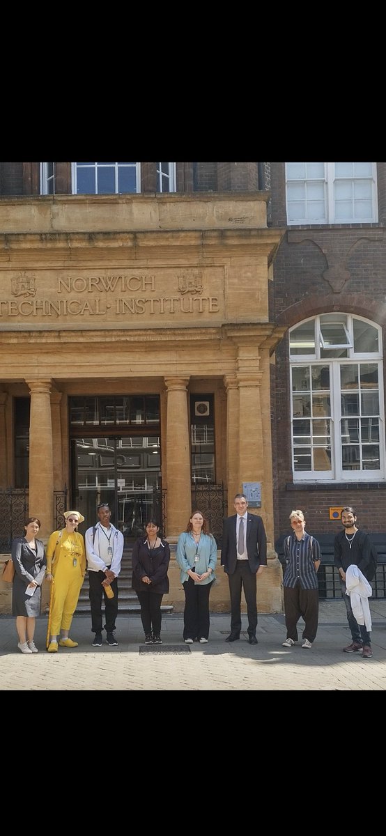 Pleased to welcome James Wharton, Chair of the <a href="/officestudents/">The Office for Students (OfS)</a>, and Gemma Long, Competition and Registration Manager, to <a href="/NorwichUniArts/">Norwich University of the Arts</a>. Our students, staff and city campus did us proud in the sun. Discussed the importance of creativity, technology and specialist universities.