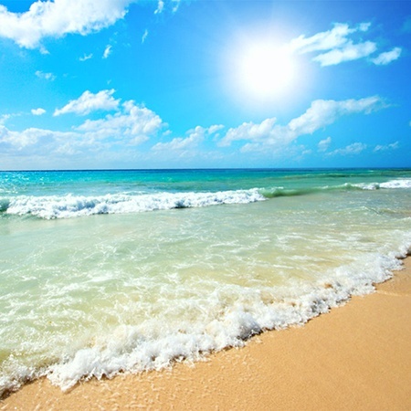 🌴🌞 Cruise, chase those sunny vibes, and create epic memories with our car leasing options. Don't forget to tag us as you capture the pure joy of the road trip. Let's make this weekend an unforgettable adventure! #SunnyBankHoliday #CarLeasingGoals #EpicRoadTrips