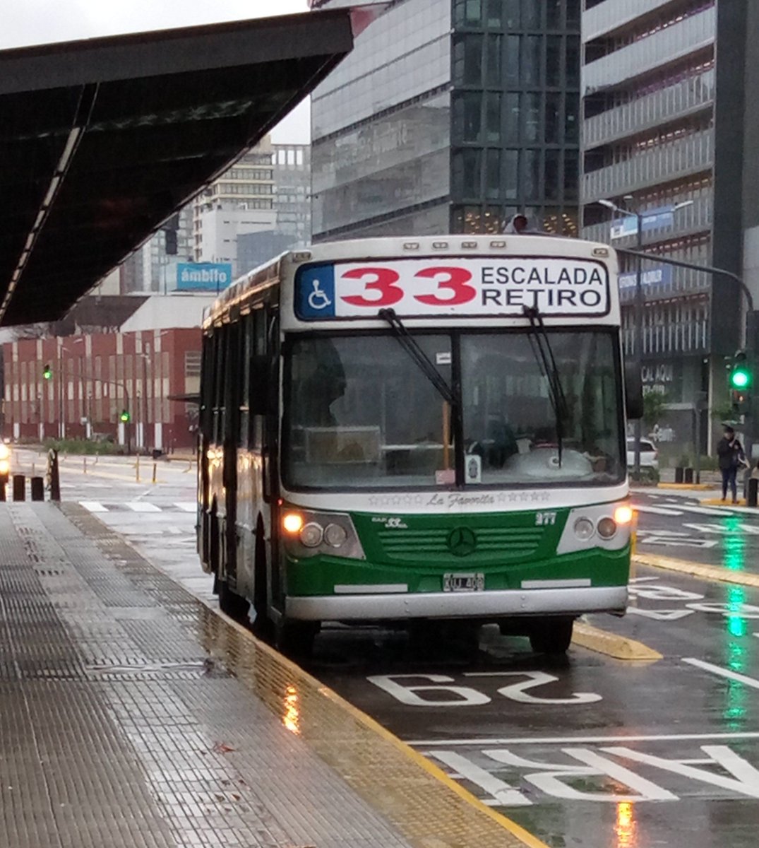 SuleimanYavuz's tweet photo. #ElQuedadoDelDia
#MetroBusdelBajo frente a Parque Lezama
#linea33 int 277
@CiudadDeBondis @thebondis @BondisATR @BondisZonaSur https://t.co/kTtEUDgY8L
