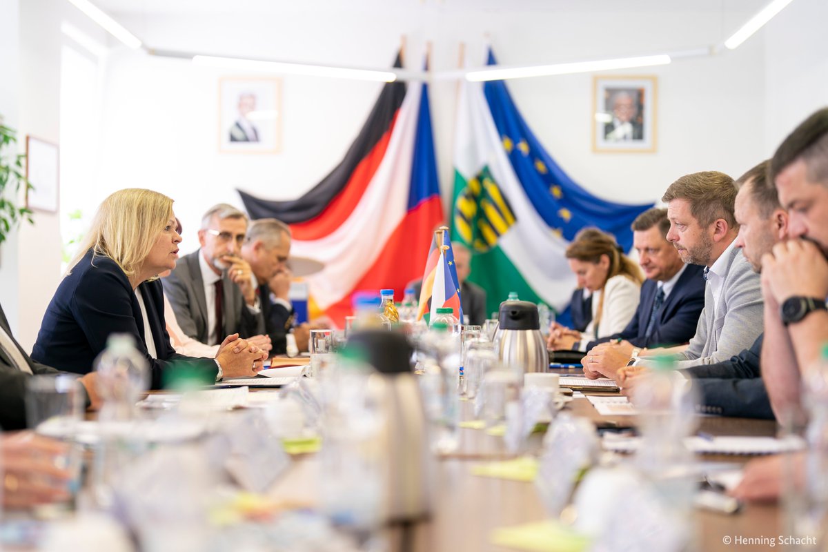 Bundesministerium des Innern und für Heimat on Twitter