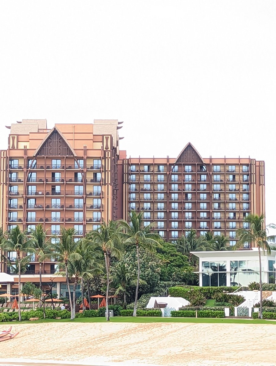 2TallTom's tweet image. Disney's #Alauni is a vacation to remember unless you have 3 #MonkeyPod Mai Tai's

Forgetting vacations 
with three #MaiTai's at a time
the plan forever

#kbco  #travel #cruise #rivercruise  #ABD #Disney  #DCL #Azamara #AmaWaterways #VirginVoyages
linktr.ee/2talltom