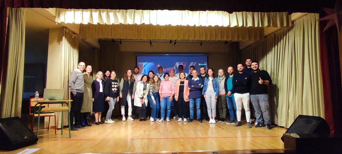 Microsoft Educación tweet media