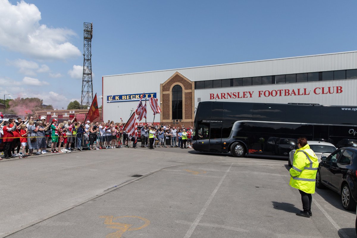 Barnsley FC tweet media