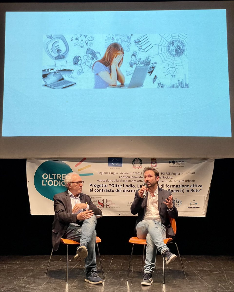 oltrelodio's tweet image. Oggi a @TeatroKoreja si è svolto l’evento conclusivo del progetto #Oltrelodio.
Il convegno, dopo i saluti e i ringraziamenti del Prof @GigiSpedicato, direttore scientifico del progetto di @UniSalento e @regionepuglia, ha visto l’alternarsi dei vari attori e collaboratori.