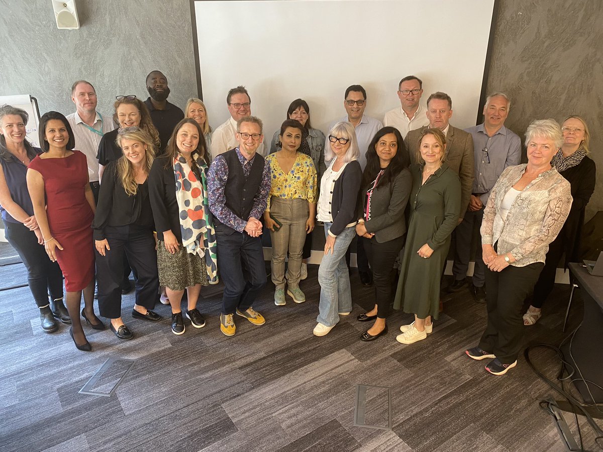 Great event today, brilliant to connect with those working on Community Digital and Data Transformation across the South East @ihbaines @HorizonsNHS @AminChitvan @JohalRupal @AggarwalBharati @SharonHargrea10