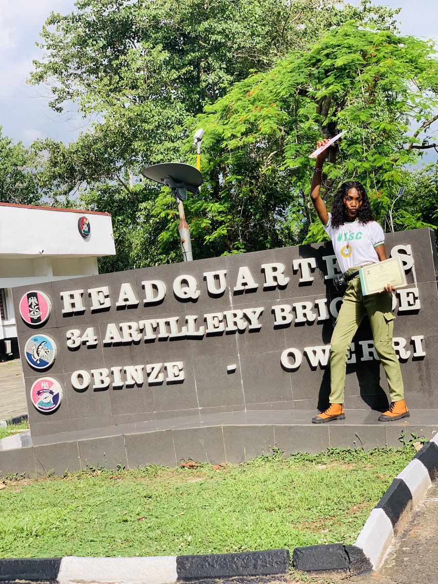 simplyjuley's tweet photo. Congratulations to me🎉🎉I'm officially an ex-corper
#nysc #POP #batchB1 #owerri https://t.co/DK1z7t5YZT