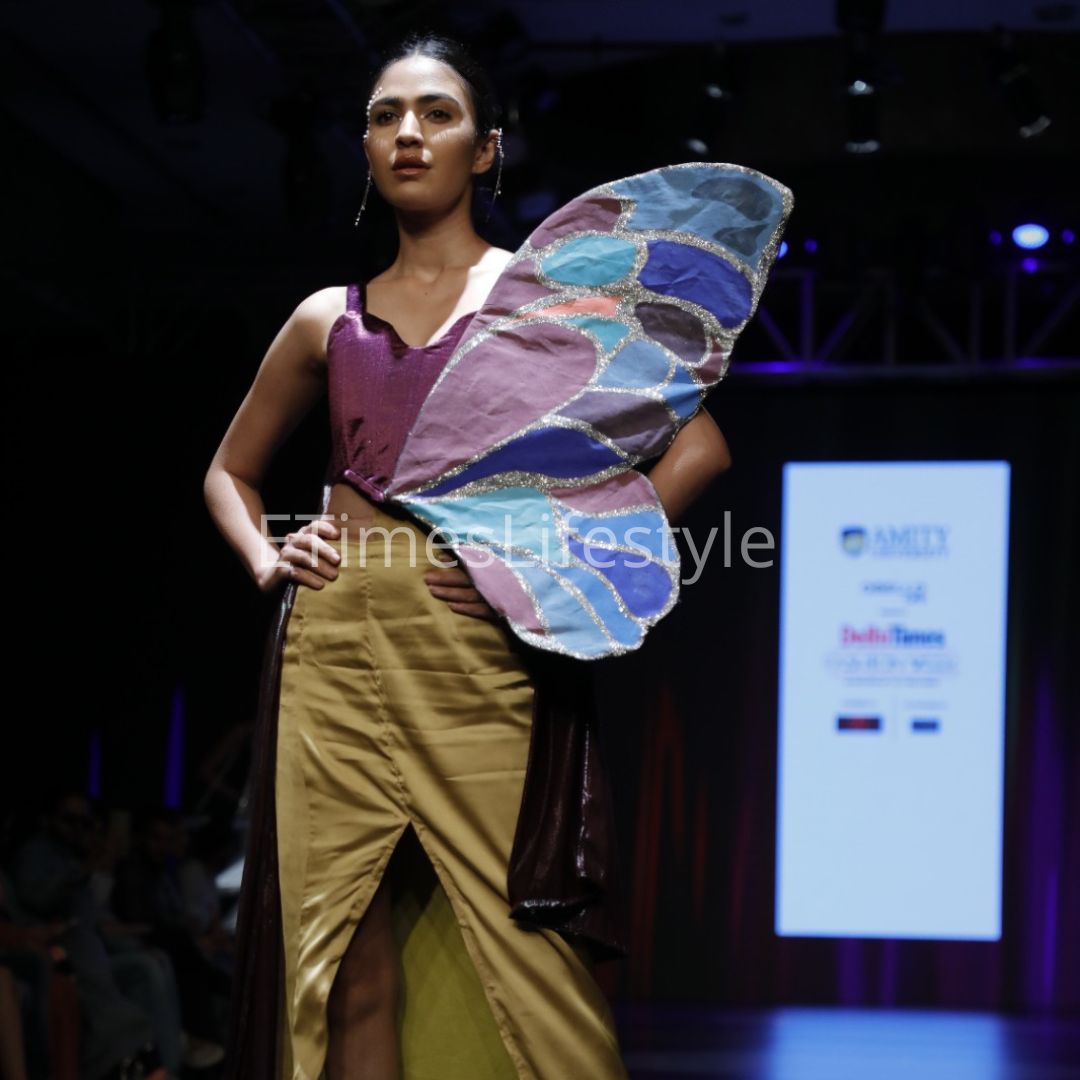 ETimesLifestyle's tweet image. It's the era of experimental fashion and the talented folks at Amity University are taking it a notch higher at the #DelhiTimesFashionWeek. This time, Strela Thounaojam Luwang walked the ramp as the showstopper.

#DTFW #fashion #fashionshow
