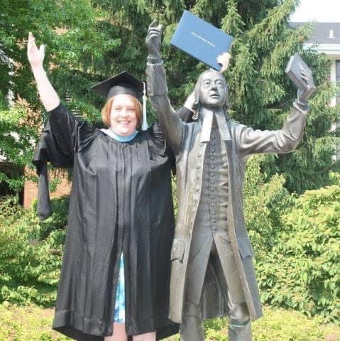 AmandaStuffleb1's tweet photo. Me in 2011 and my husband last week. #asburyseminary https://t.co/bMc36Xa0z0