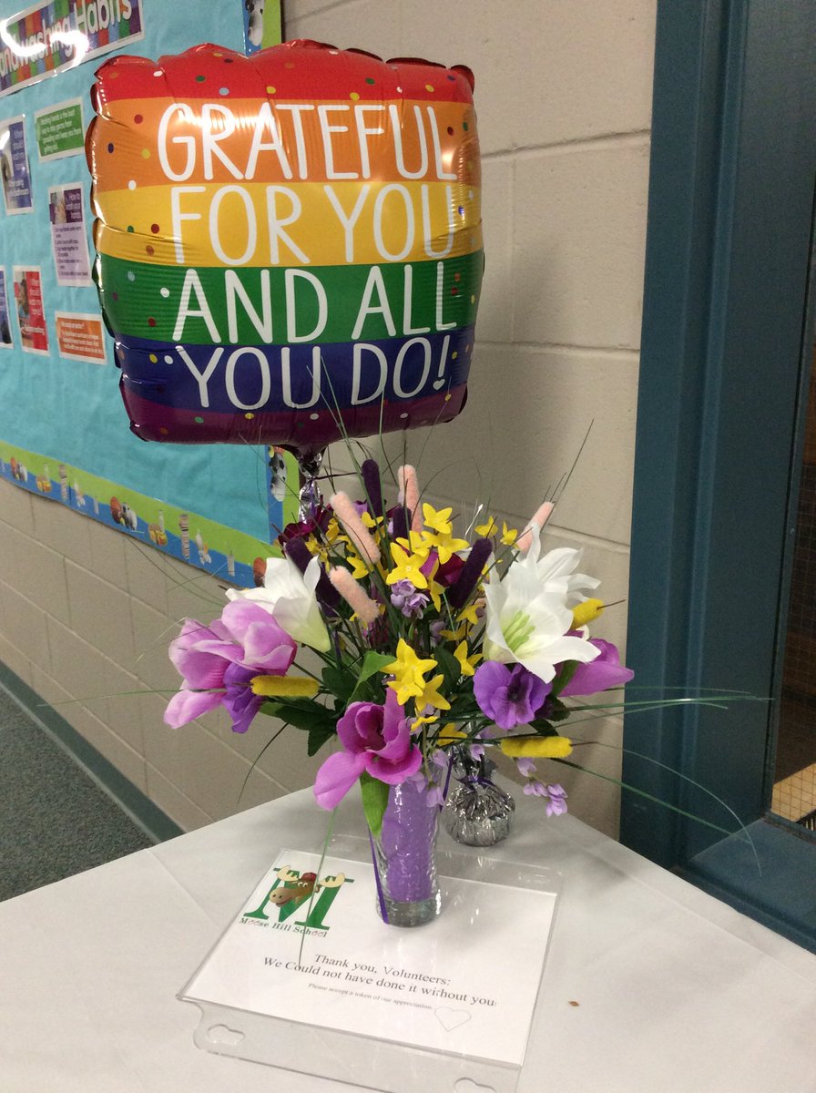We appreciate our Moose Hill  volunteers 💕💕💕!