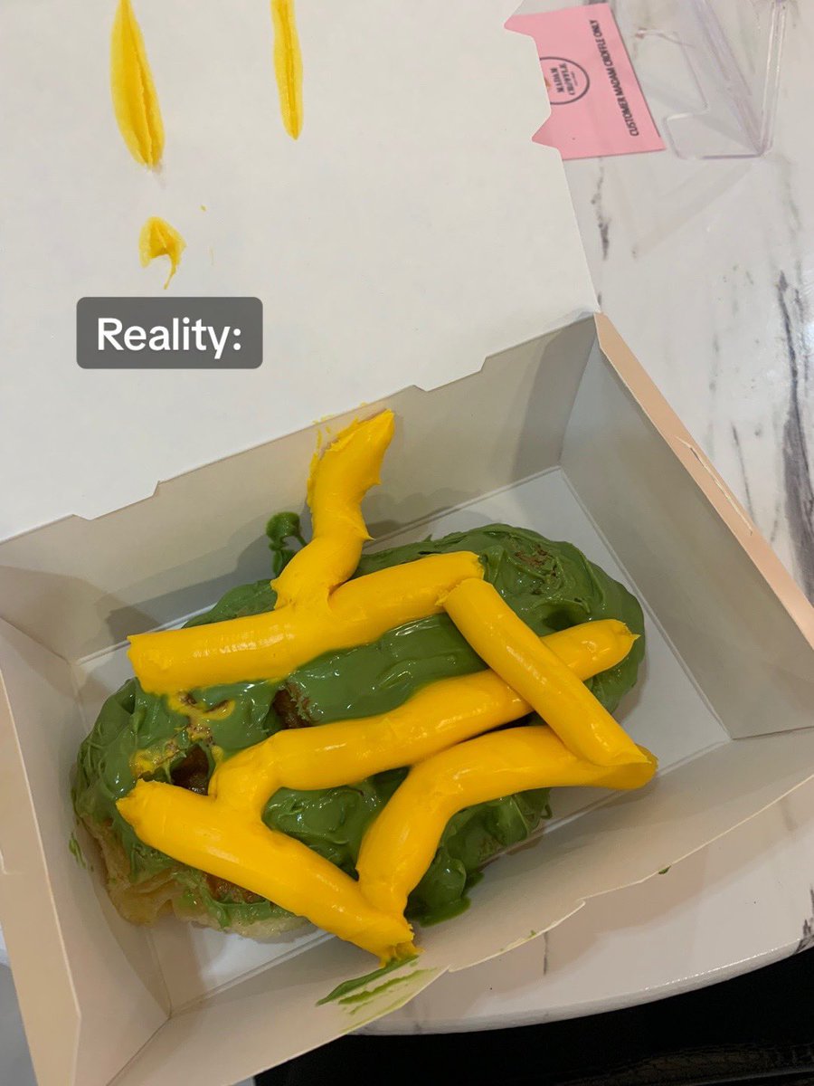 AsyrafRosli_'s tweet photo. Expectation vs Reality 😭😭😭 https://t.co/EJdVEMoi4M
