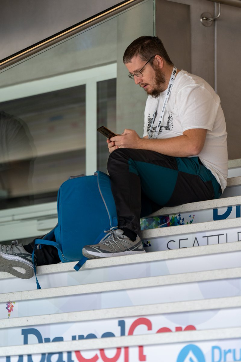 DrupalConEur's tweet image. 📣Calling all selected session speakers of #DrupalConLille!🎙️Don&apos;t forget to confirm your sessions by May 31, 2023.🗓️

Please note: Emails have been sent to the main speakers only. In case you can&apos;t find it in your main inbox, kindly check your spam folder. 📥

#DrupalThanks💙