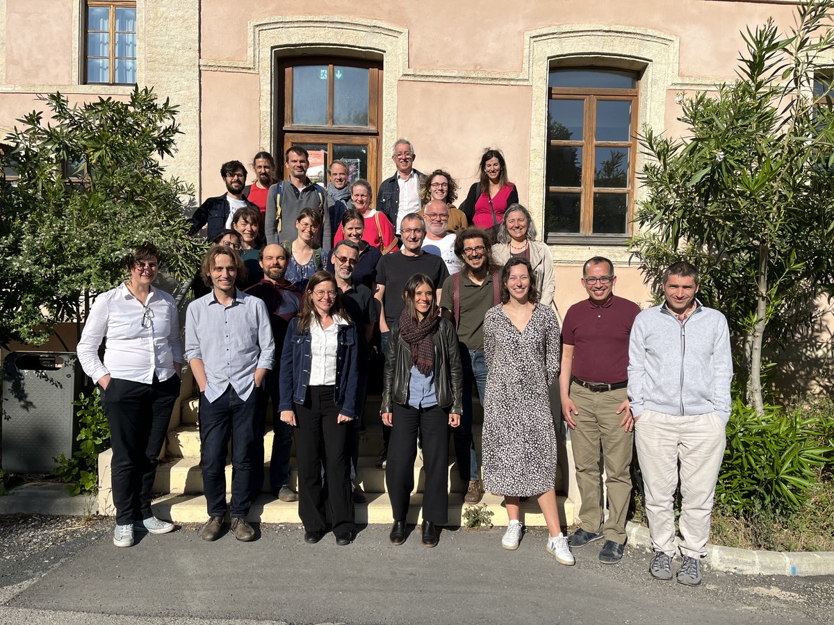 PEPR_FairCarboN's tweet photo. Lancement de #SLAMB 15-17 mai 2023, projet focalisé sur le développement de la #bioéconomie -enjeux de #production et #transformation #alimentaires et non alimentaires et de préservation des #ressources #naturelles
👉 https://t.co/413GID2T4r 
#France2030 #PEPR #neutralitécarbone https://t.co/RUOUCNa91U