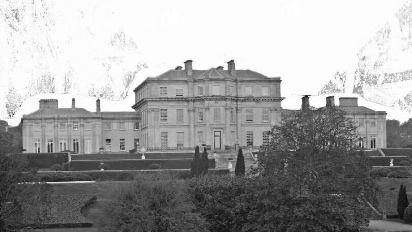 On 24 May 1923 #Centenary the #IrishCivilWar officially ended, with about 200 #BigHouseBurnt in the past 12 months. In total over 300 country houses were burnt since the 1919 #IrishWarofIndependence began.
en.wikipedia.org/wiki/Destructi…
statelyhomes.wordpress.com/lost-ireland
statelyhomes.wordpress.com/lost-ni