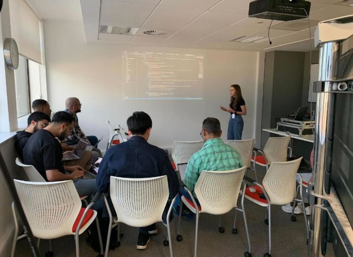 globallogicUK_I's tweet photo. Another great Playground in Manchester yesterday! πΌ
Well done Alicia Barczak and the #DevOpsPlayground teamπ
Catch up with Alicia's session over on our YouTube channel: https://t.co/RNLtspfks0
Join us on Meetup: https://t.co/LrJgEU2GBH https://t.co/CgYHOqd7Ix