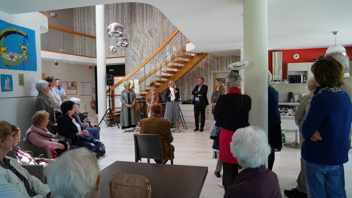 Joyeux anniversaire à notre #résidence de Rambouillet. 🥳

Nous avons célébré les 10 ans de cette résidence #seniors.

Merci à nos #résidents et nos équipes de faire vivre cette résidence depuis tant d'années. 🤗