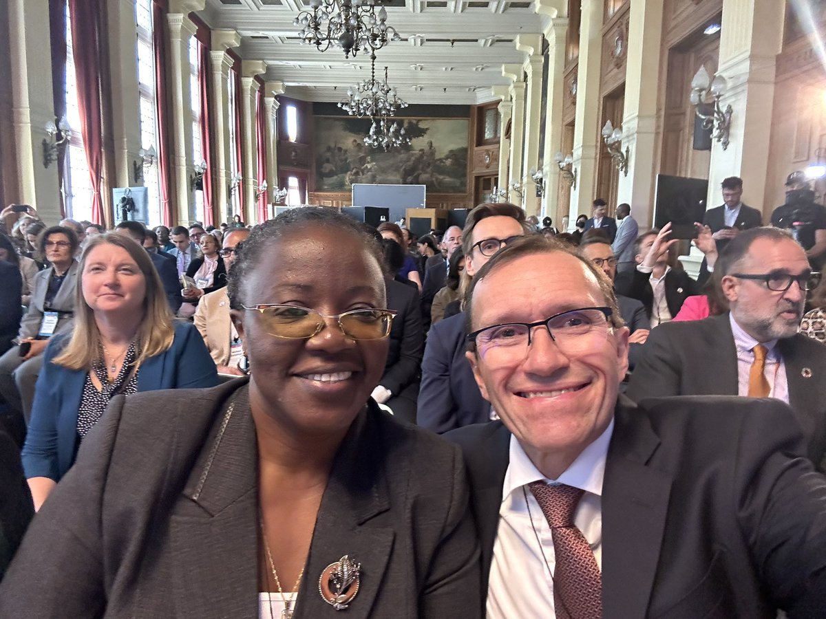 More than 50 Ministers of the High Ambition Coalition to End Plastic Pollution, co-chaired by Minister @EspenBarthEide and @MujaJeanne, call for the plastics treaty to end plastic pollution by 2040. @HACplastic #EndPlasticPollution #INC2 hactoendplasticpollution.org/news/