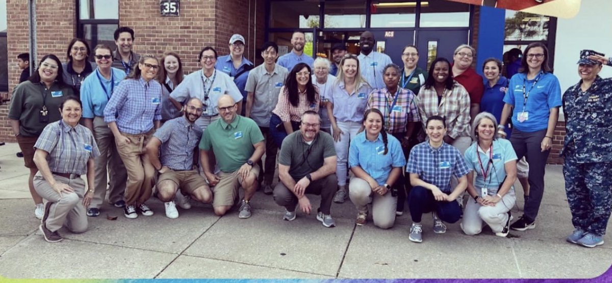 SlpThoman's tweet photo. There were an awful lot of Mr Bergs running around Gaithersburg ES yesterday for hero day… https://t.co/NRKqEjCp0z