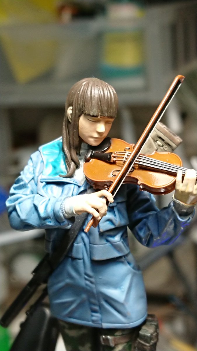 ガレージキット完成品 Resistance VIOLINIST 商品の通販 faugo.com.br