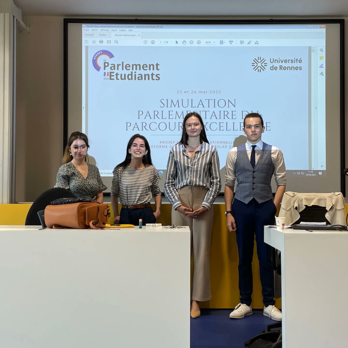 PE_Rennes's tweet photo. 🔵🔴 Les 23 &amp; 24 mai derniers le @PE_Rennes initiait, comme chaque année, les étudiants en L1 PEX de @RennesUniv

 Une simulation encadrée à la fois par des membres de notre association mais aussi par des enseignants, 

Encore merci aux étudiants pour leur participation ! 😉 https://t.co/B5MxwiLm1E