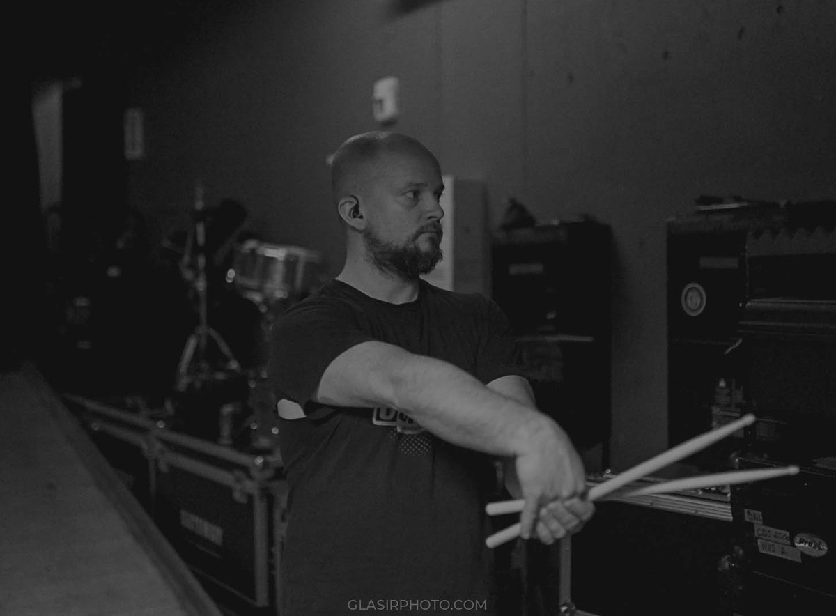 insomniumband's tweet photo. Happy birthday to the man, the machine, the grandmaster of rhythm! 🥳 Markus Hirvonen turns 43 today and it’s time to celebrate him even more than we already do the other 364 days of the year.
Pour your birthday Pina Colada for him in the comments! 
(photo by @Linaglasir) https://t.co/6wWbd5FCjM