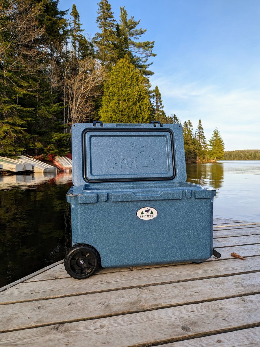 It's National Cooler Day!  What's going to be in your cooler this weekend?

#nationalcoolerday #chillymoose #longweekend #weekend