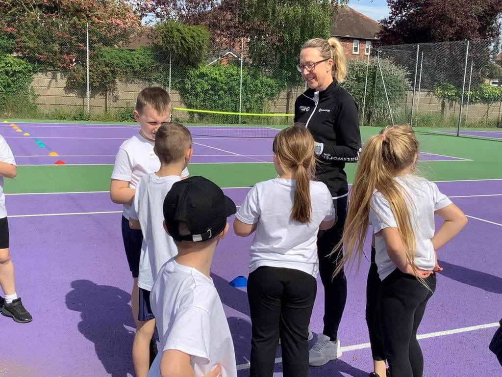 Cumbria Tennis’s new Tennis Development Officer, Tracey Burrus, ran 4 school tennis events for Carlisle Primary Schools Years 3&amp;4. Huge thanks go to the young Tennis Leaders from Trinity and RRCA who were brilliant, Karen Cook &amp; Mike Stainton, and to Chatsworth Tennis Club. 😊🎾