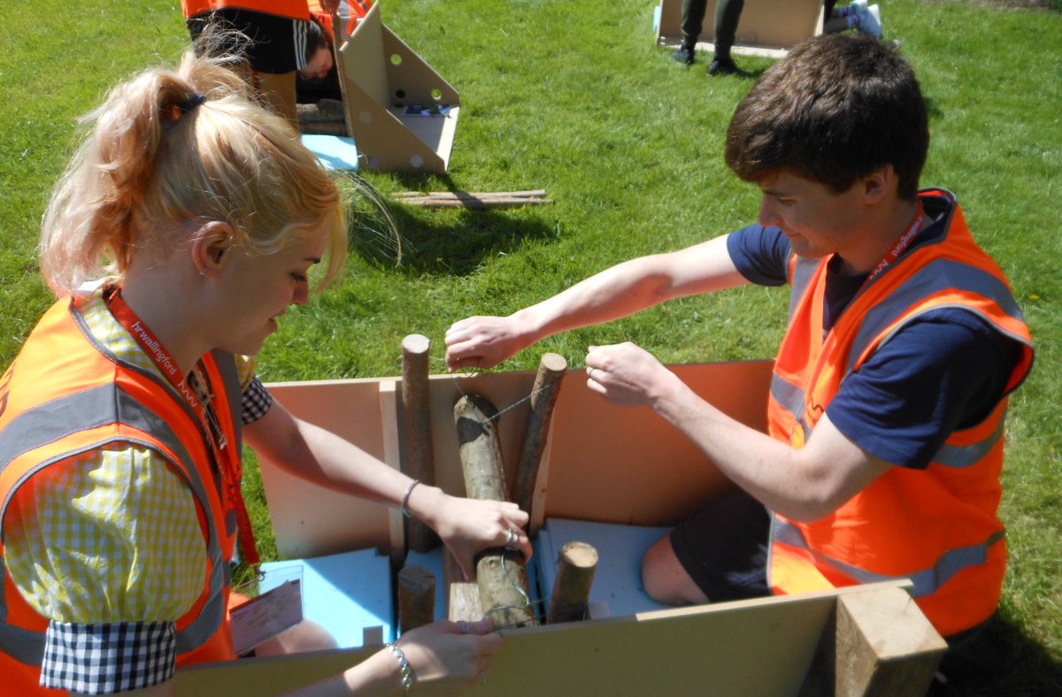 hrwallingford's tweet image. It’s been a busy week for the BSc students from the @Bruneluni Flood &amp;amp; Coastal Engineering course. Their summer school with @EnvAgency included activities in our #physicalmodelling labs, infiltration tests &amp;amp; learning how to use our @ARCBoat.

#floodengineering #coastalengineering