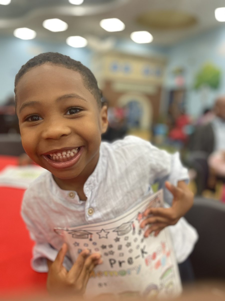 Is it okay if I cry today?! 🥲

📖 Top 3 Reader in Class
🏃 County Record Holder for 50 Meter Sprint
🫶 Asked to get his 1st haircut so he can look like me 
⚽️ Averaged 5 goals/game in 1st season
👨‍👩‍👦‍👦 Awesome Big Brother 

Gotta love it.