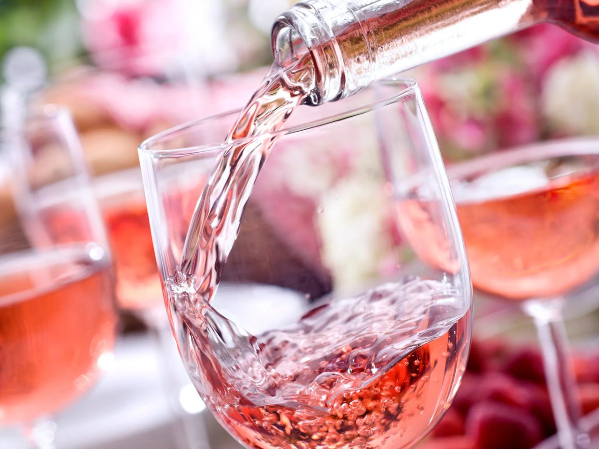 Not all rosé wines are sweet! Just like red and white wines, rosé wines can range from dry to sweet. Next time, try a dry Provence rosé or a sweet White Zinfandel for comparison! 🍷

#wine #rosewine #zinfandel #vino #winegrapes #winelovers #winelover #winemaking #winecorks