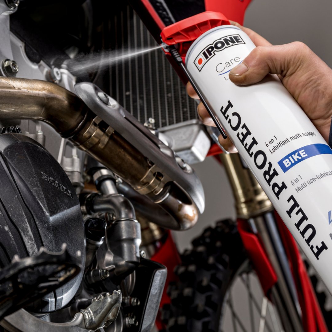 Lusomotos's tweet image. Gama Careline da @IbericaIpone 
Para cada superfície da tua moto, há um Spray Careline da Ipone que é o mais adequado!

linktr.ee/lusomotos.sa

#ipone #iponelube #lusomotos #careline #spray #moto #bike #andardemoto #cleanerpolish #brakecleaner #chaincleaner #fullprotect