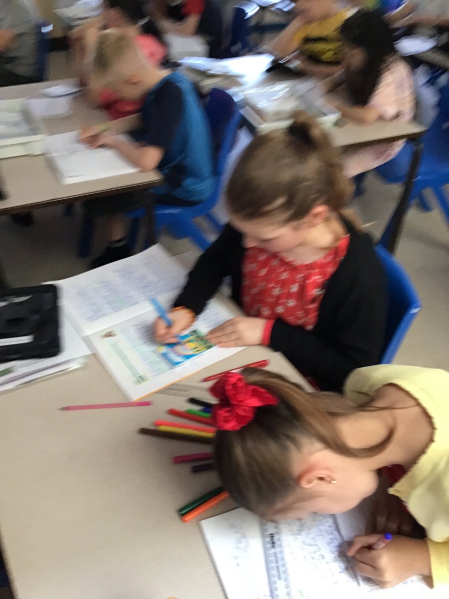 DeltaGreengates's tweet photo. After Ms Whelan had some training about making small books, Year 5 turned their latest writing into a small book.#ggpa #smallbooks #talk4write https://t.co/tDxsDwJ3kZ